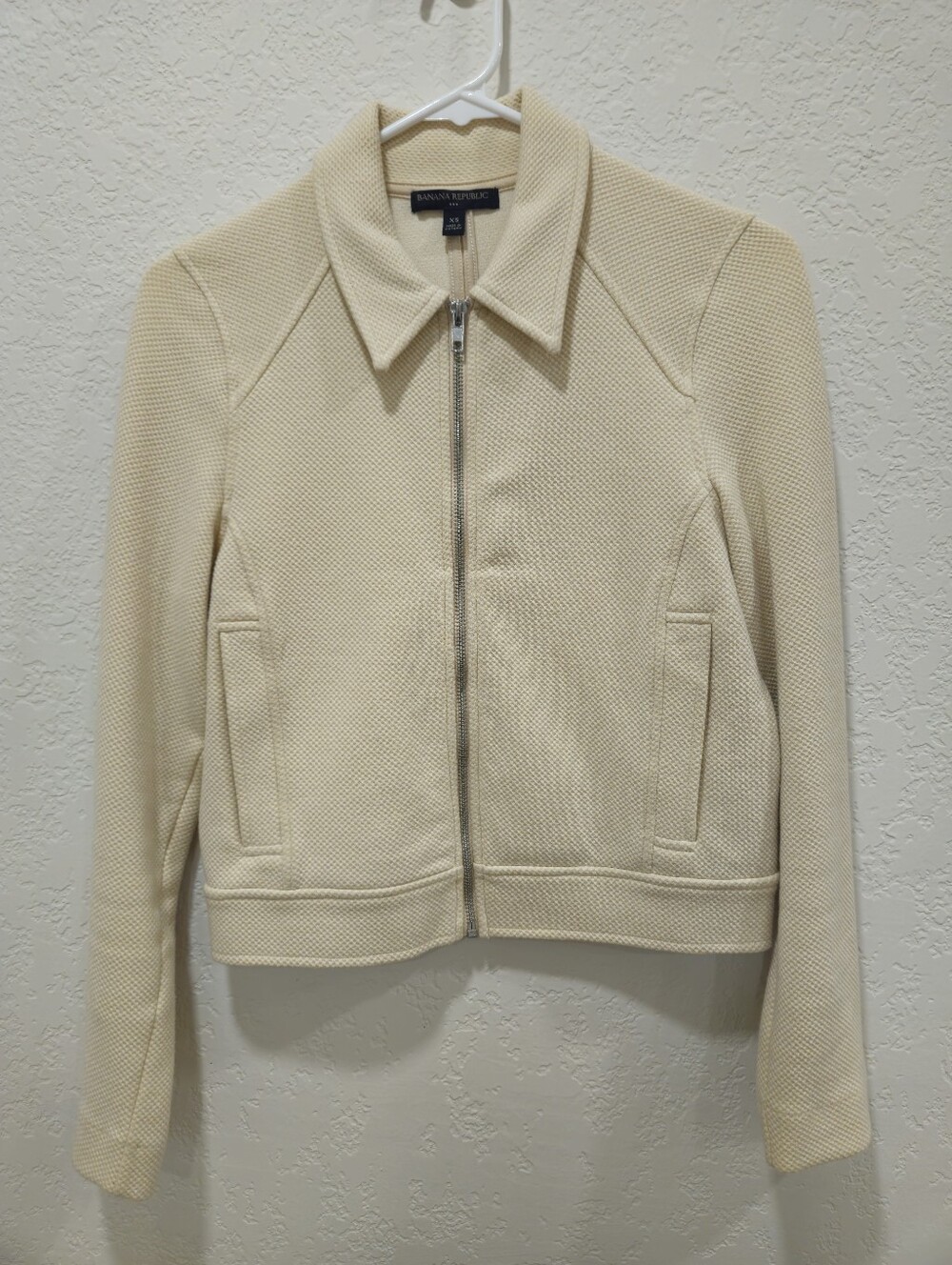 Banana Republic Cream Zip-Front Women's Stretch Jacket
